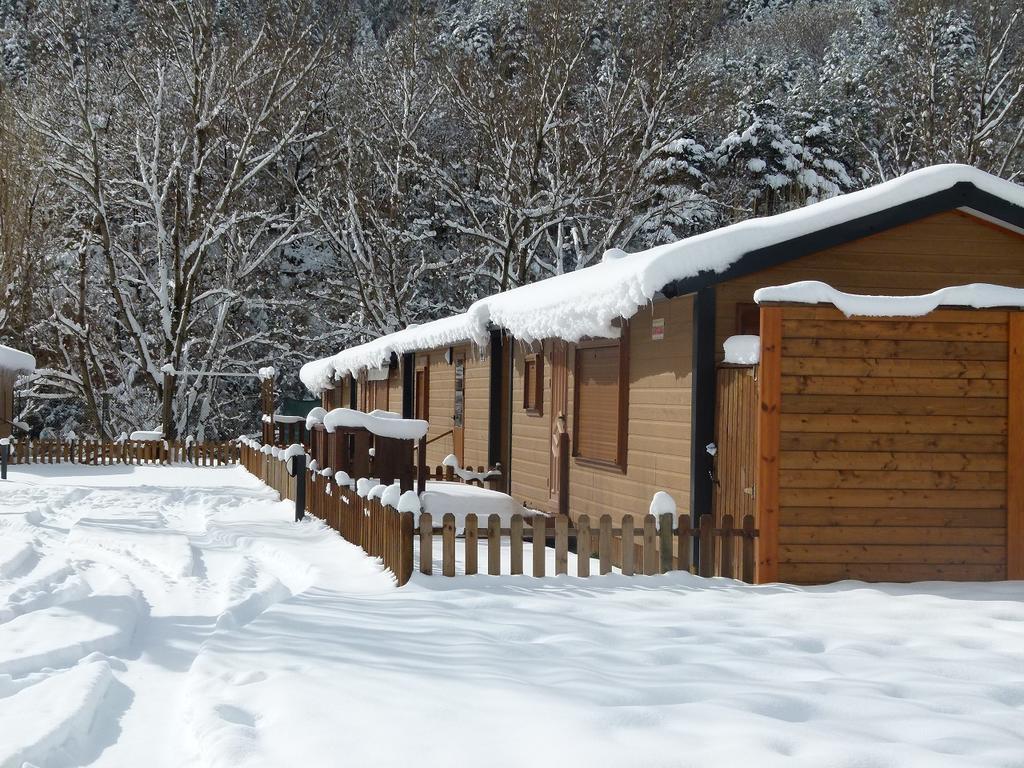 Complejo Turistico Bielsa Hotel Y Camping الغرفة الصورة